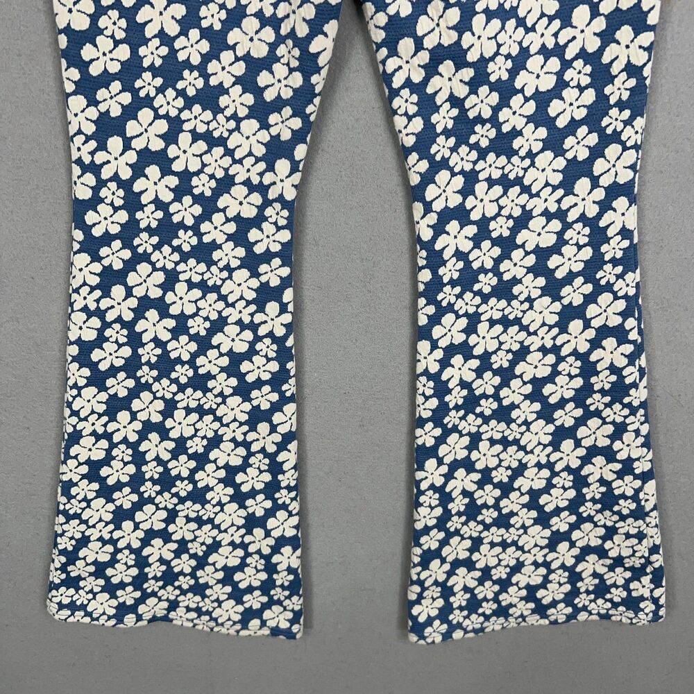 American Eagle Pants Womens Medium Blue White Floral Flare Retro Boho 90s Y2K - Picture 7 of 15